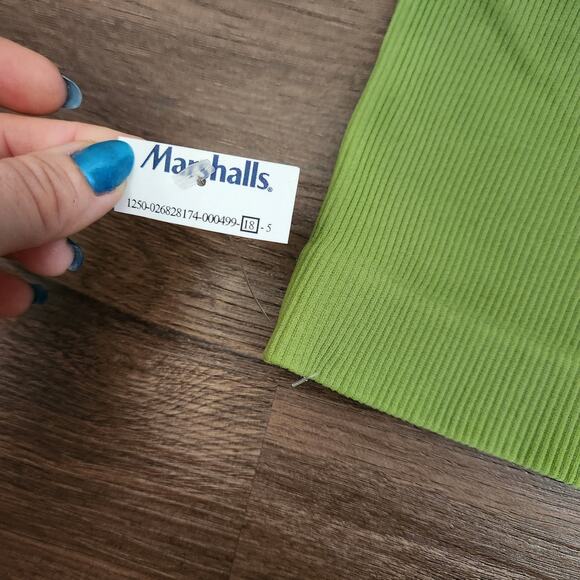 NWOT Free People Intimately Stretch Tube Top XS/S Green Minimal Beach Loungewear - Picture 6 of 6